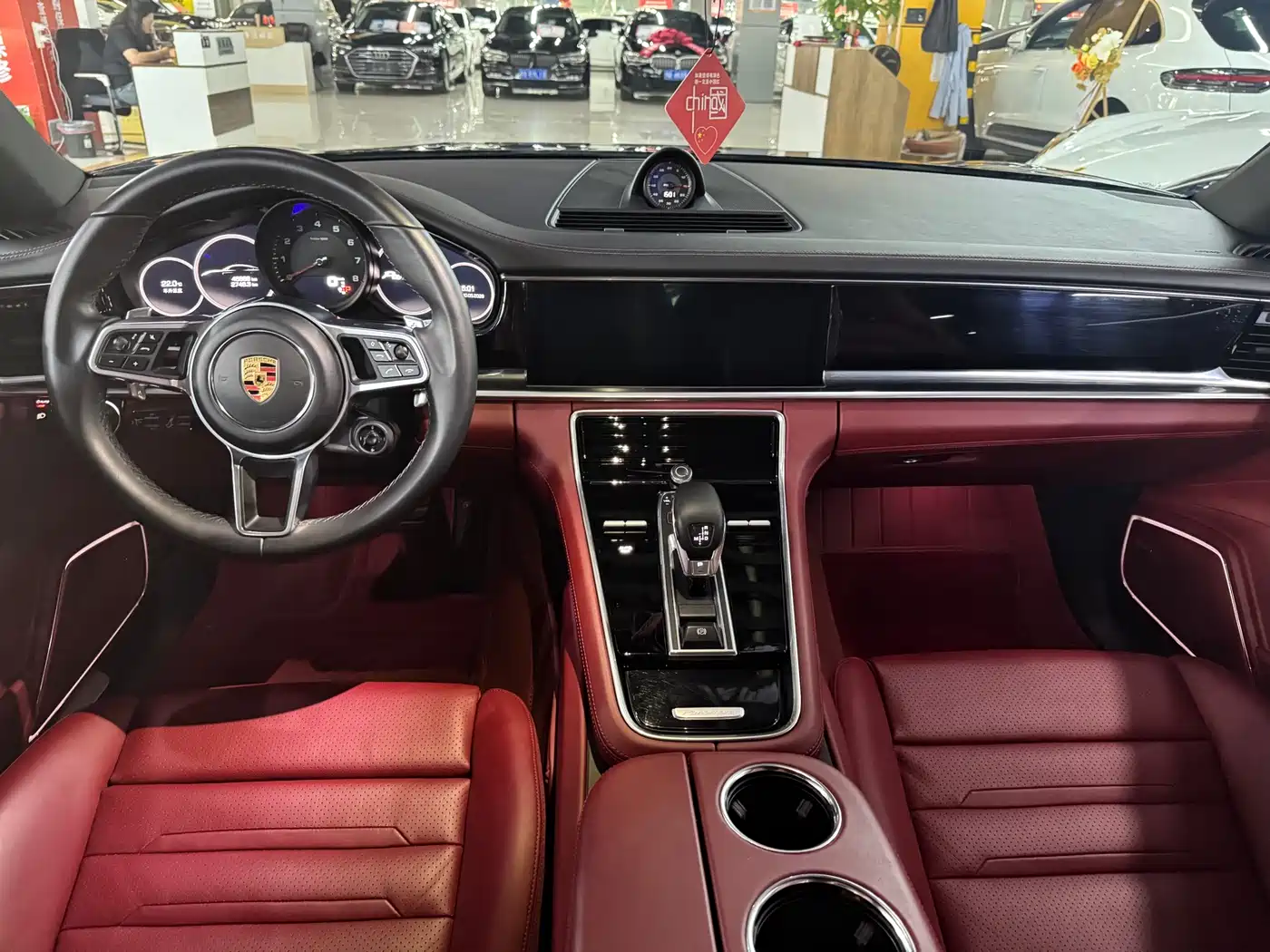 Porsche Panamera 2019 Panamera 2.9T фото 15