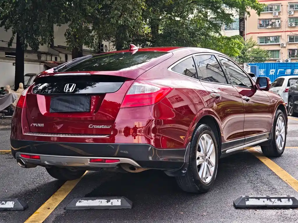 Honda Crosstour 2015 2014 2.4L Luxury Edition