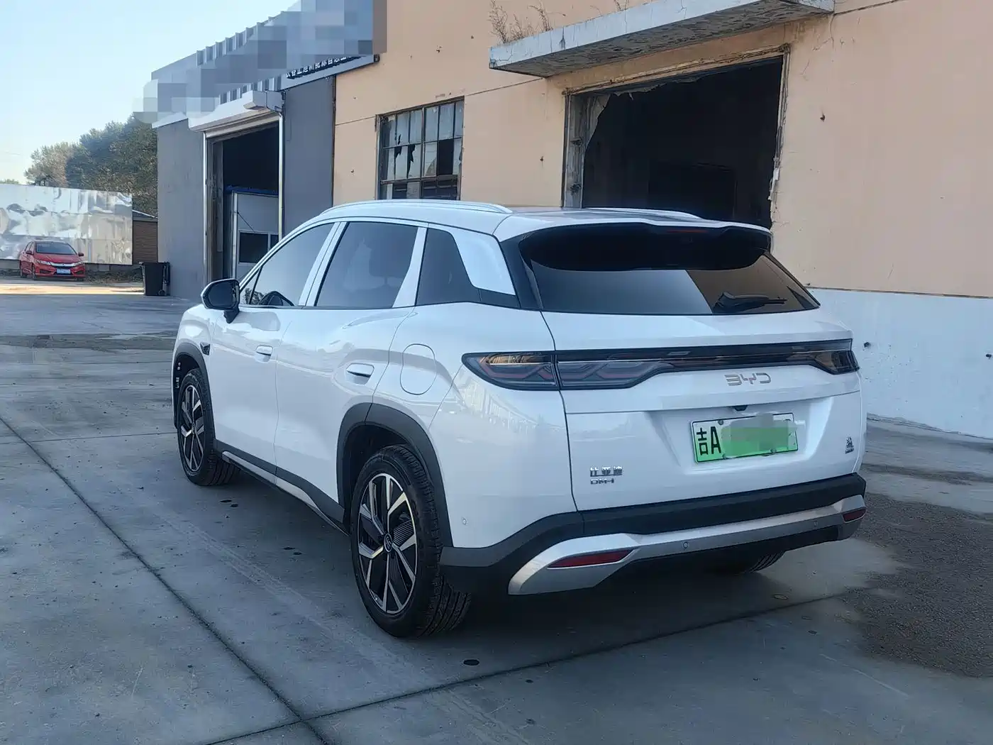 BYD Song L DM-i 2026 2026 DM-i Intelligent Driving Edition 135KM Base Model
