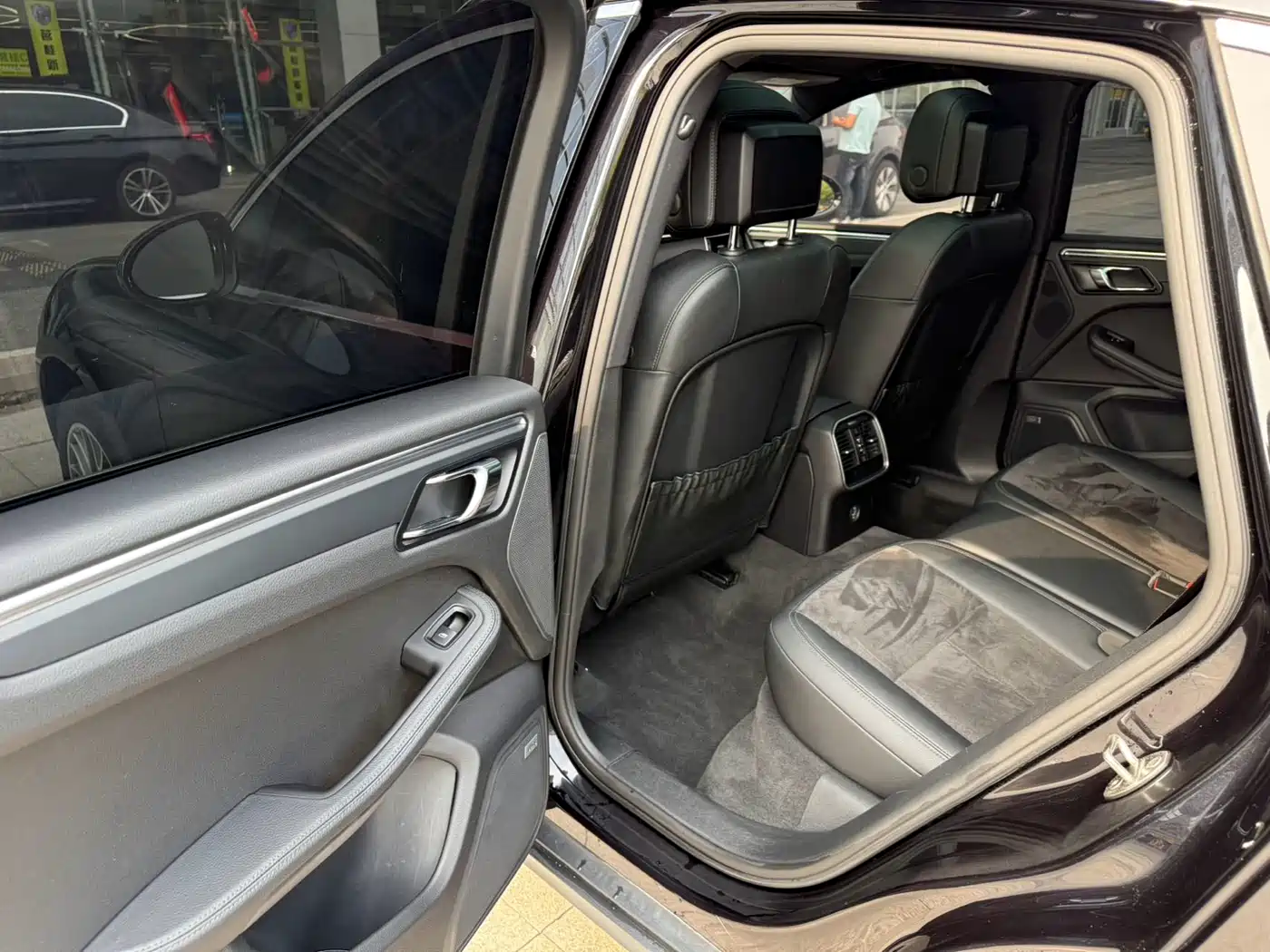 Porsche Macan 2017 Macan 2.0T фото 17