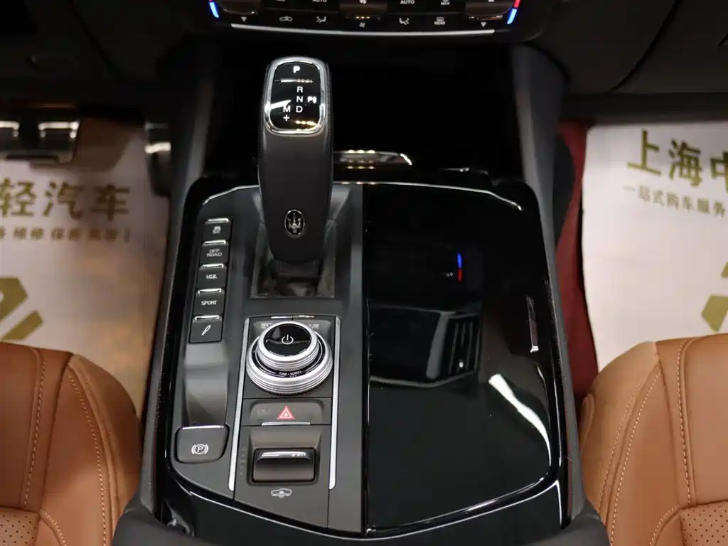 Maserati Levante 2023 3.0T Modena фото 16