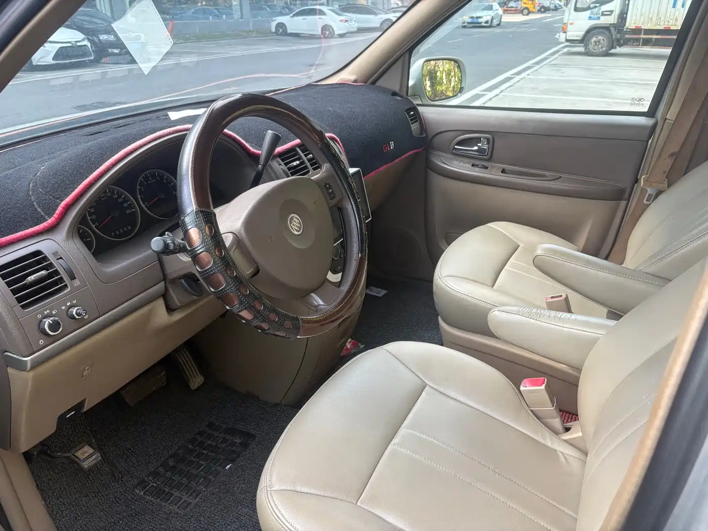 Buick GL8 2014 2.4L Classic Edition фото 6
