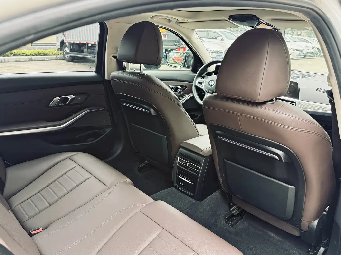 BMW 3 Series 2020 Facelift 325Li M Sport Night Edition фото 26