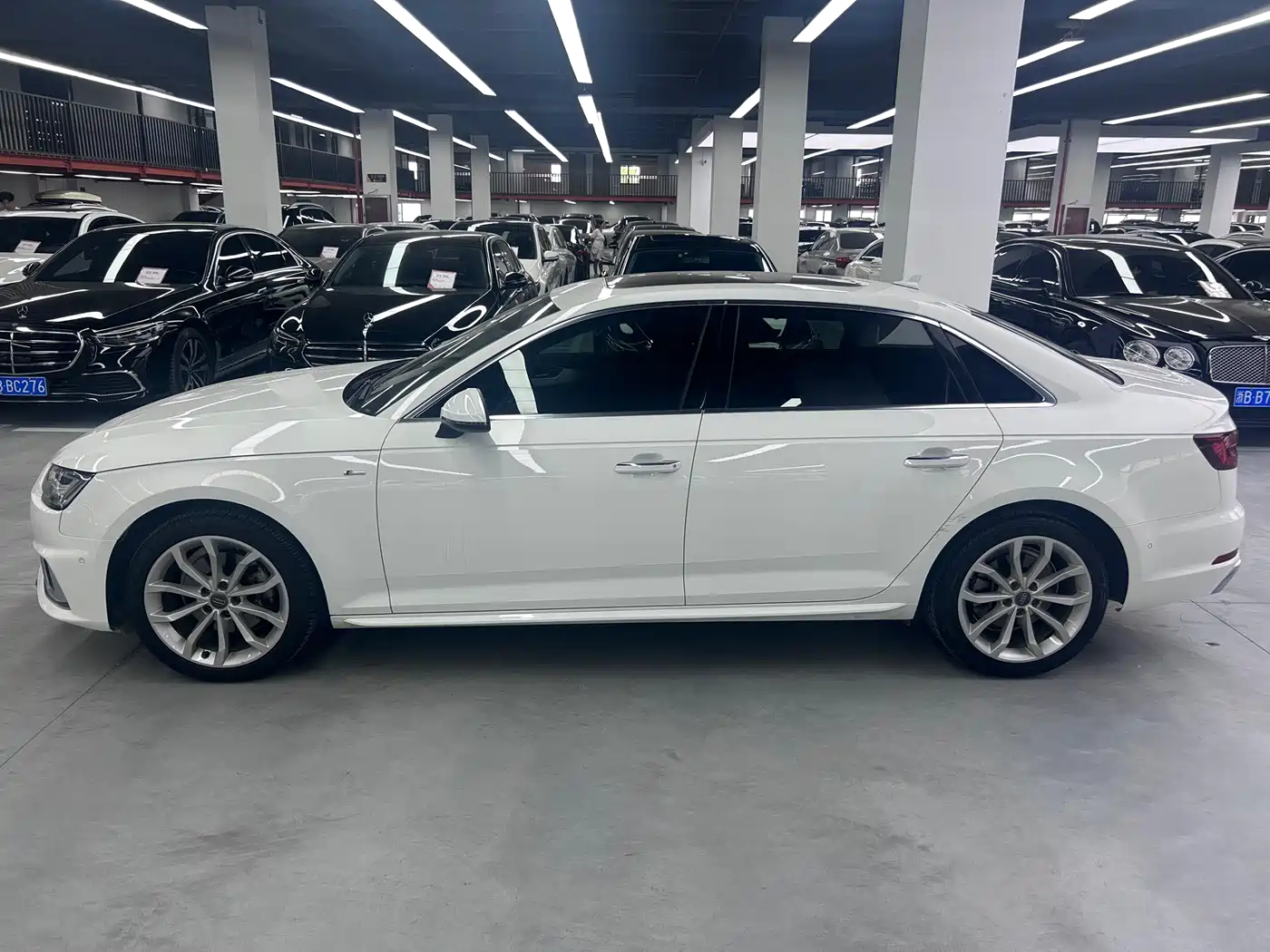 Audi A4L 2019 40 TFSI Fashion (China V) фото 10