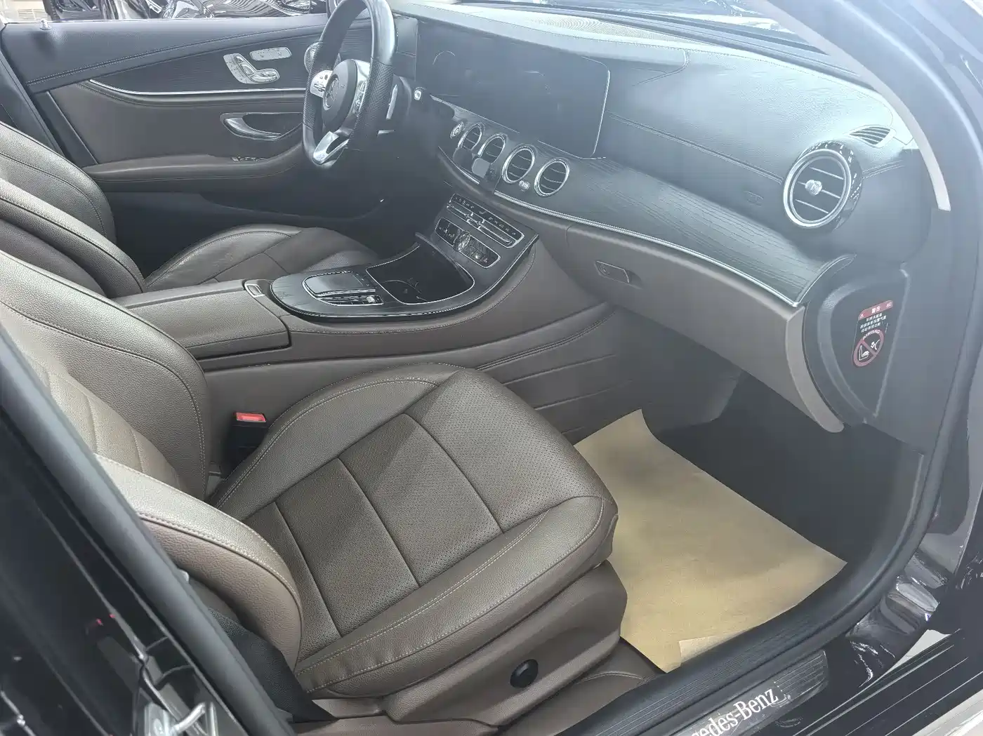 Mercedes-Benz E-Class 2020 Facelift E 300 L Fashion фото 7