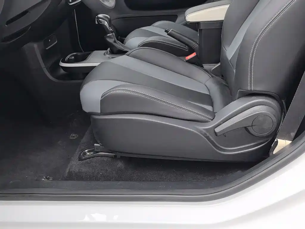 Roewe Kaiwei CLEVER 2023 2022 311km Vitality Bobo Edition
