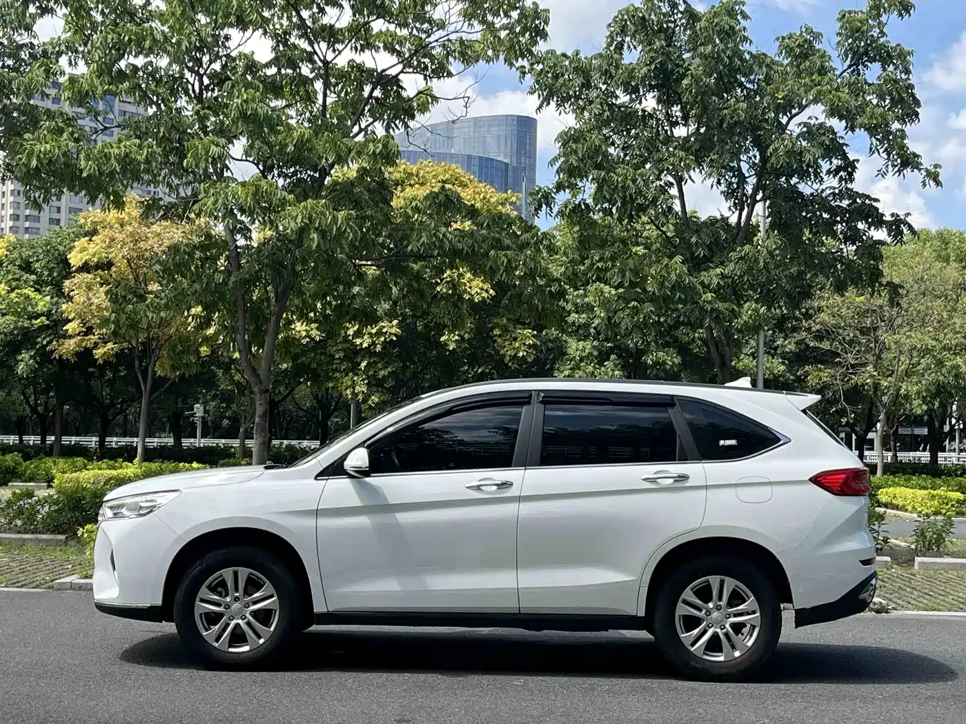 Haval M6 2024 2023 PLUS 1.5T DCT Elite Smart Connect