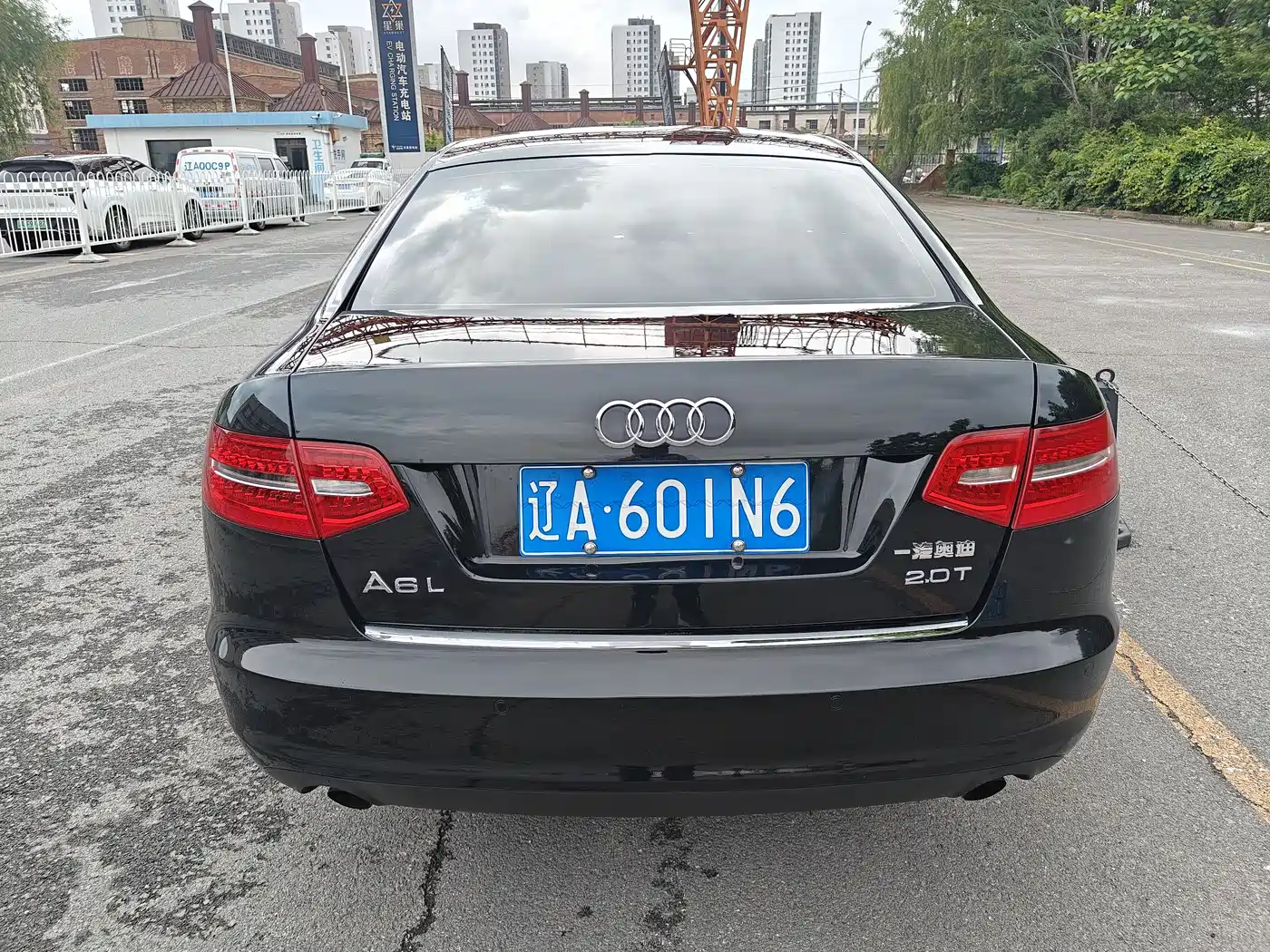 Audi A6L 2011 2.0 TFSI Automatic Comfort фото 11