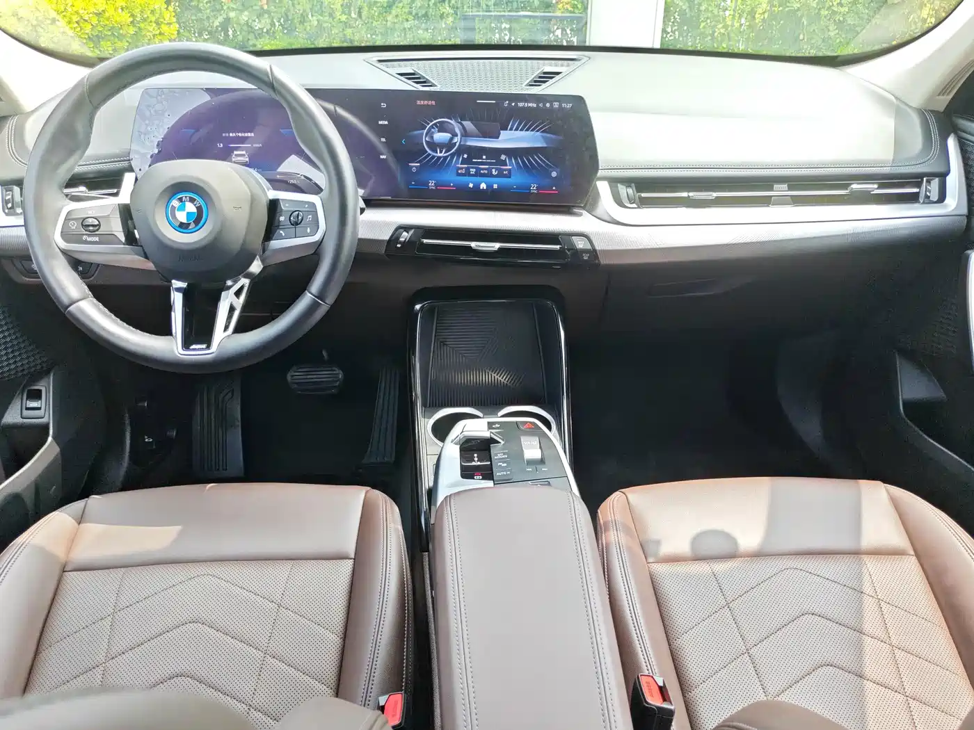 BMW iX1 2025 2025 eDrive25L M Sport Package
