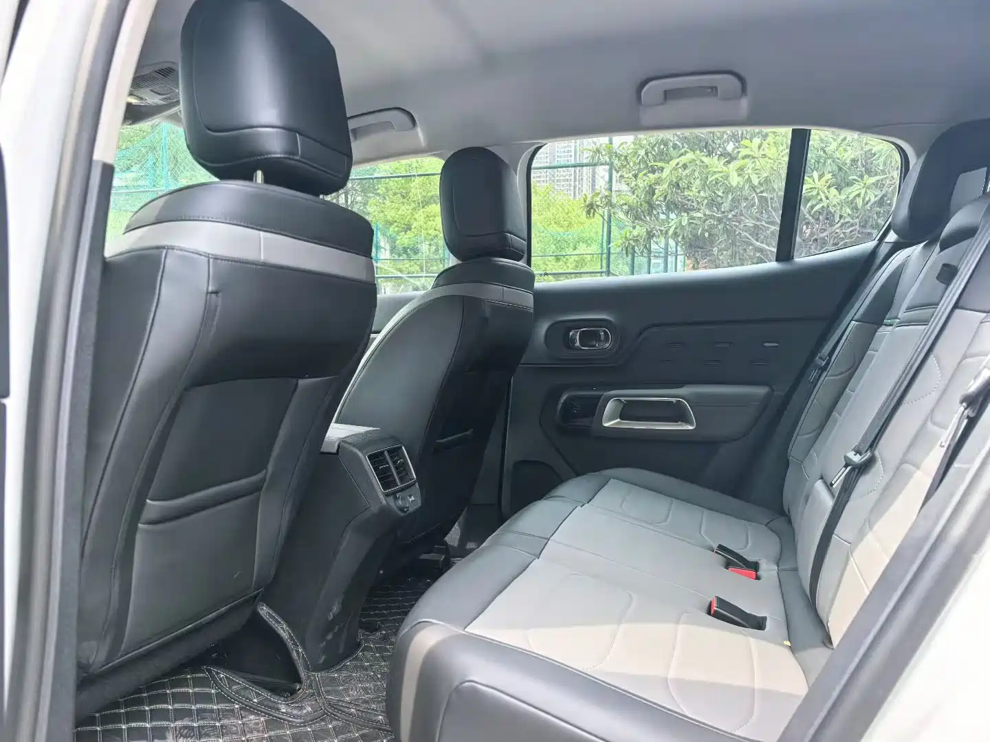 Фото 6 - Citroën Tianyi C5 AIRCROSS