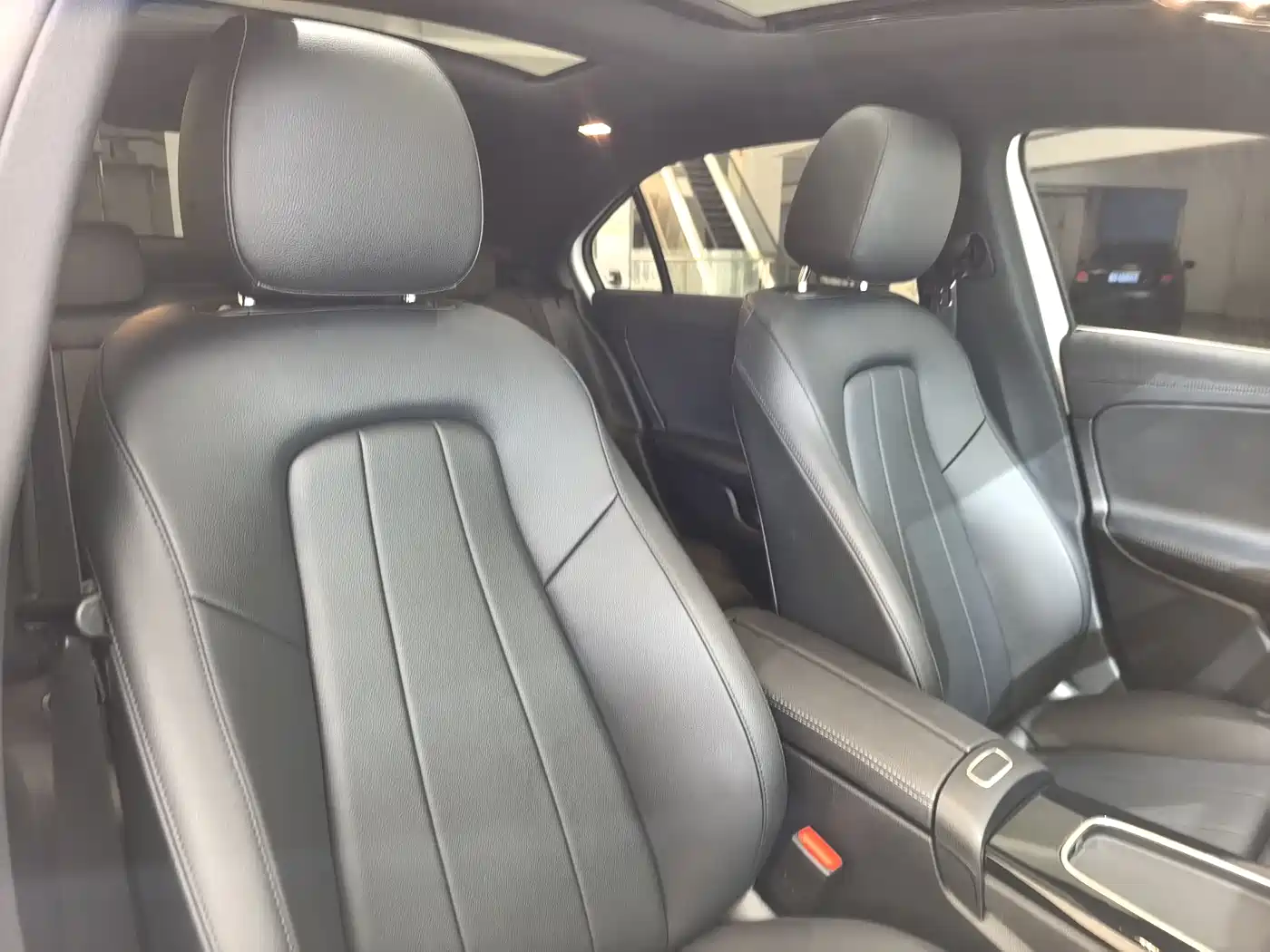 Mercedes-Benz A-Class 2023 A 180 L фото 13