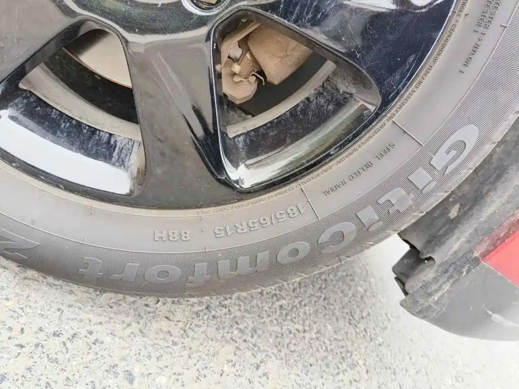 Venucia R50 2013 2012 1.6L Manual Premium