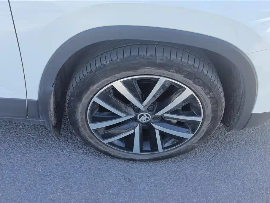 Škoda Kamiq 2020 Model 1.5L Automatic Comfort фото 6