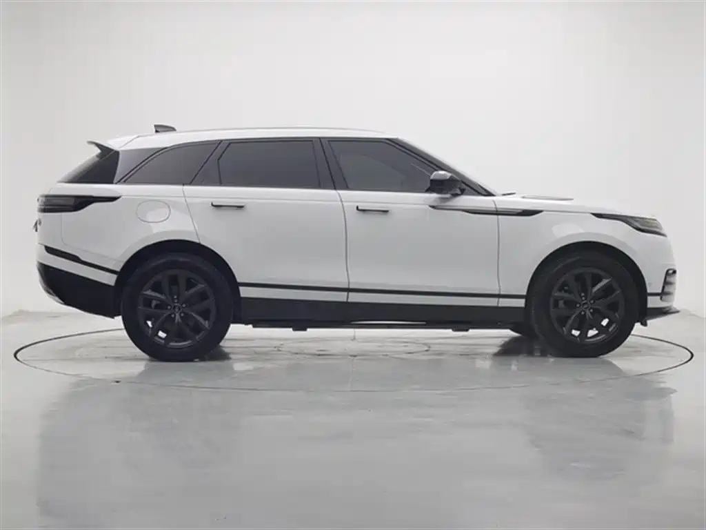 Land Rover Range Rover Velar 2024 Dynamic SE фото 9