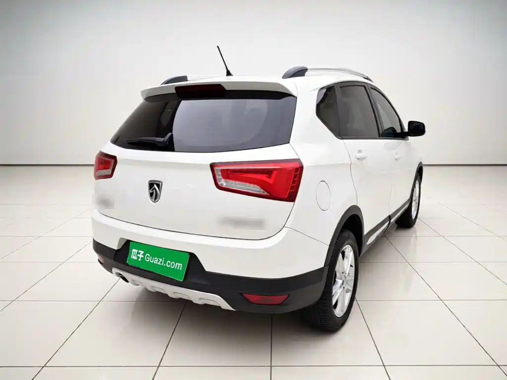Baojun 560 2017 2016 1.8L Manual Value