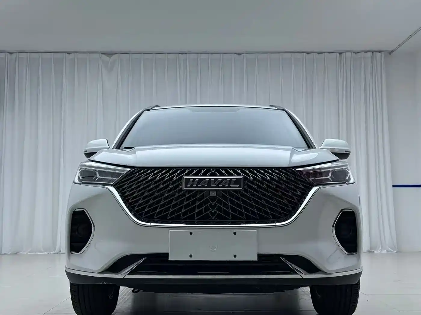Haval M6 2021 PLUS 1.5T DCT Elite Smart Connect фото 2