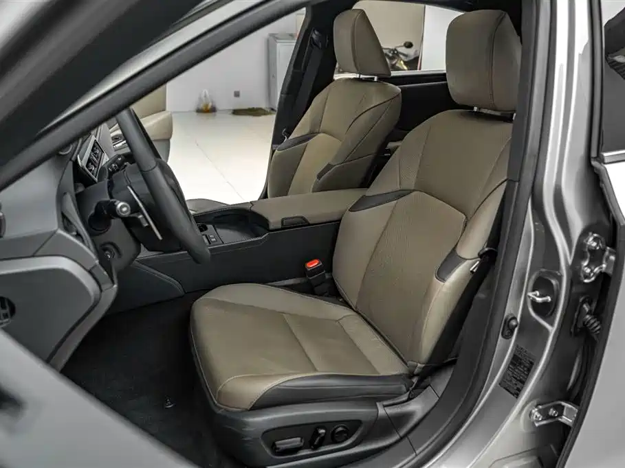 Lexus ES 2022 200 Excellence Edition фото 25