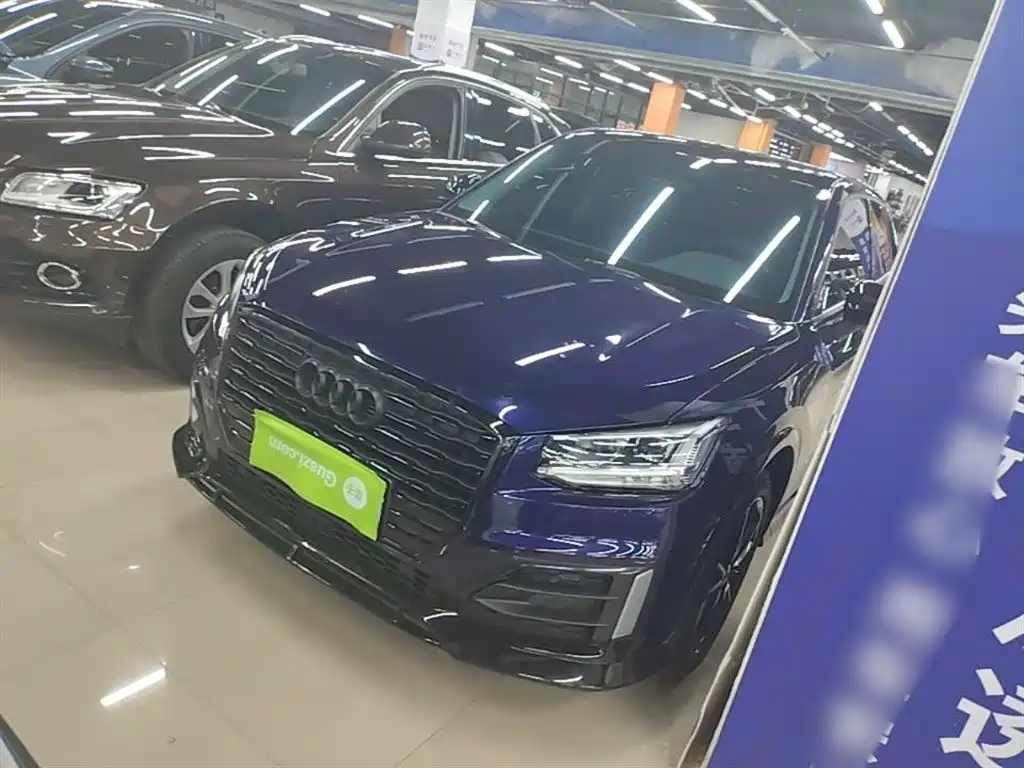 Audi Q2L 2020 35 TFSI Progressive Dynamic Model