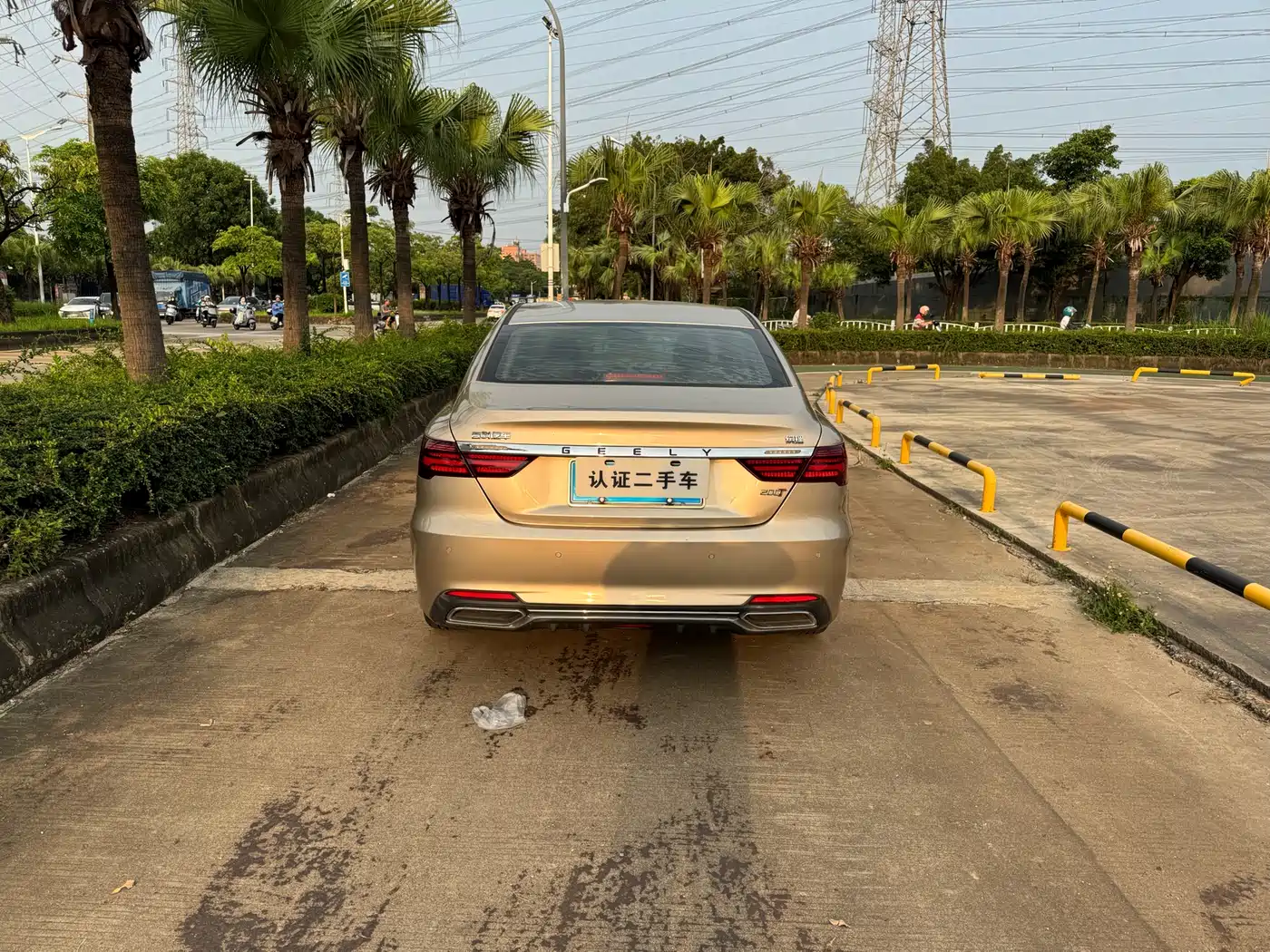 Фото 5 - Geely Binrui