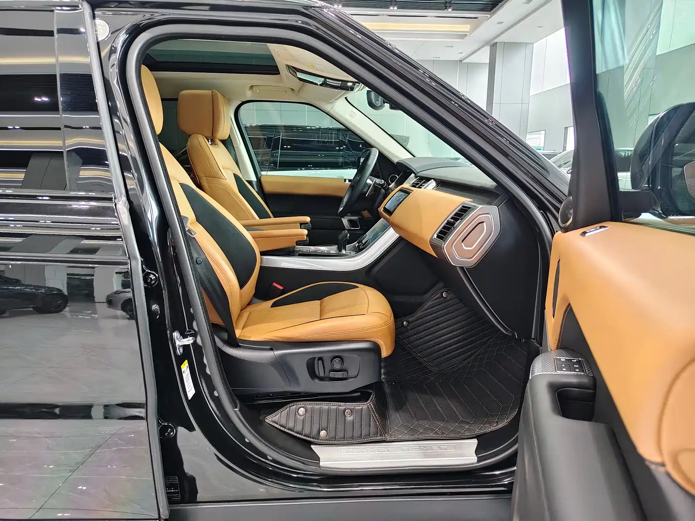 Land Rover Range Rover Sport 2019 3.0 L6 HSE DYNAMIC фото 23