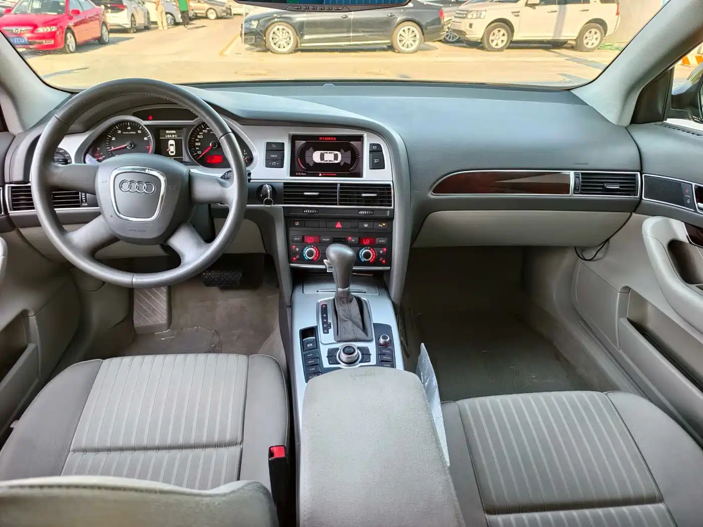 Audi A6L 2011 2.0 TFSI Automatic Comfort фото 11