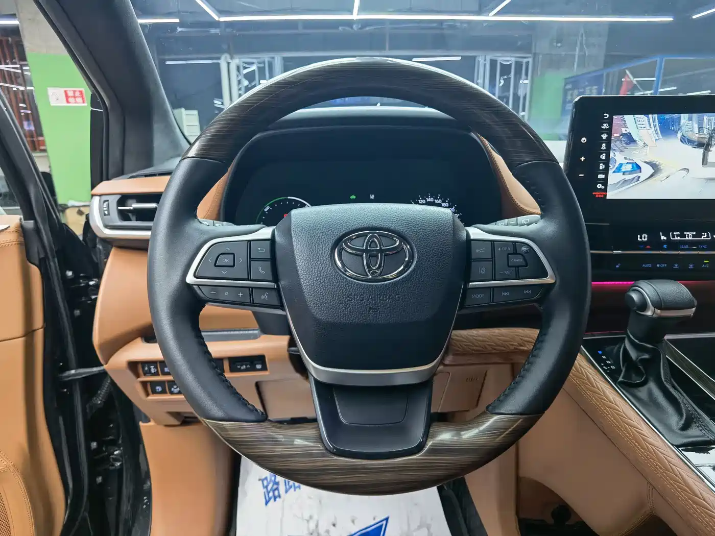 Toyota Sienna 2021 2.5L Hybrid Comfort Edition фото 12
