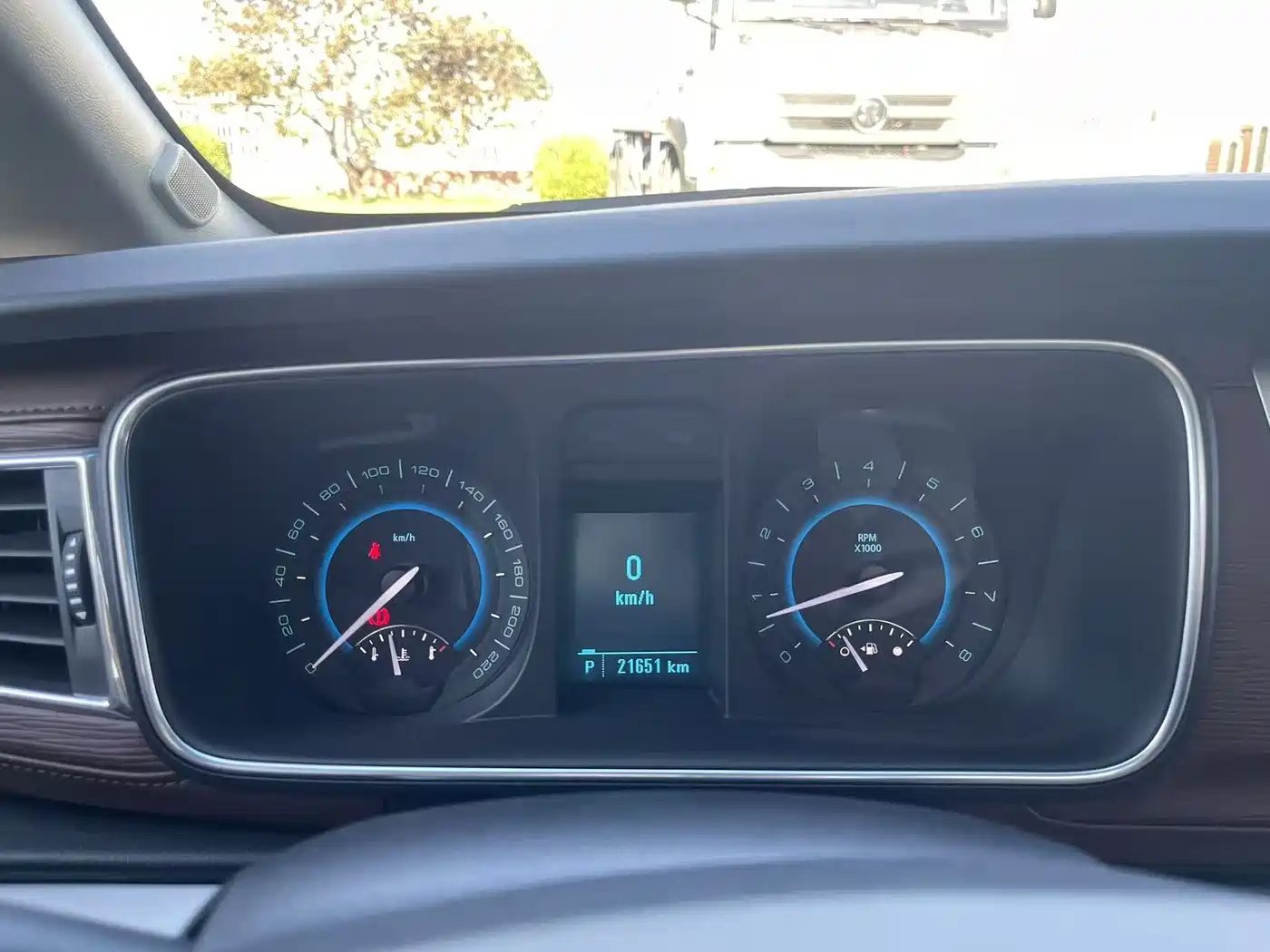 Buick GL8 2014 3.0L GT Luxury Business Elegance фото 27