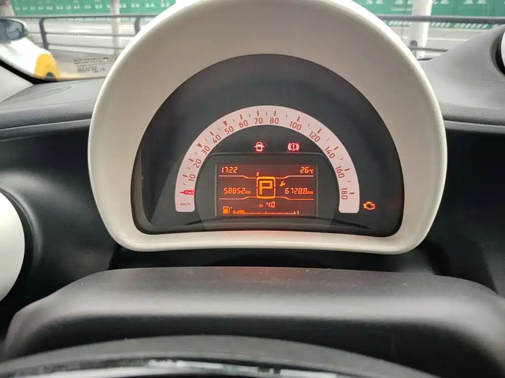 smart forfour 2019 2018 1.0L 52kW Agile Edition