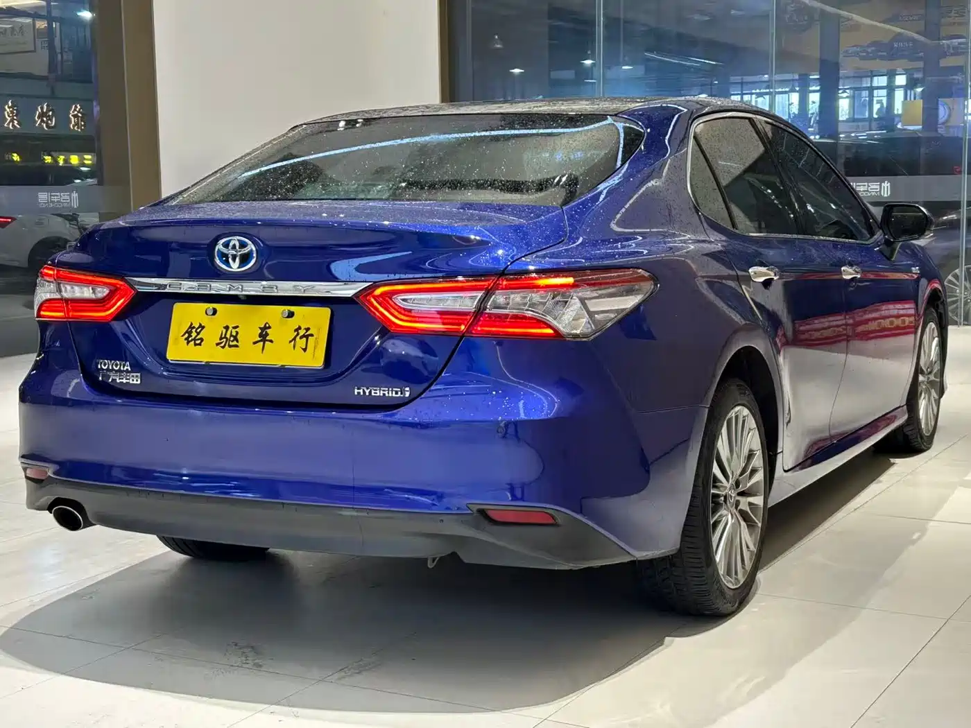 Toyota Camry 2019 Hybrid 2.5HG Luxury Edition China V фото 7