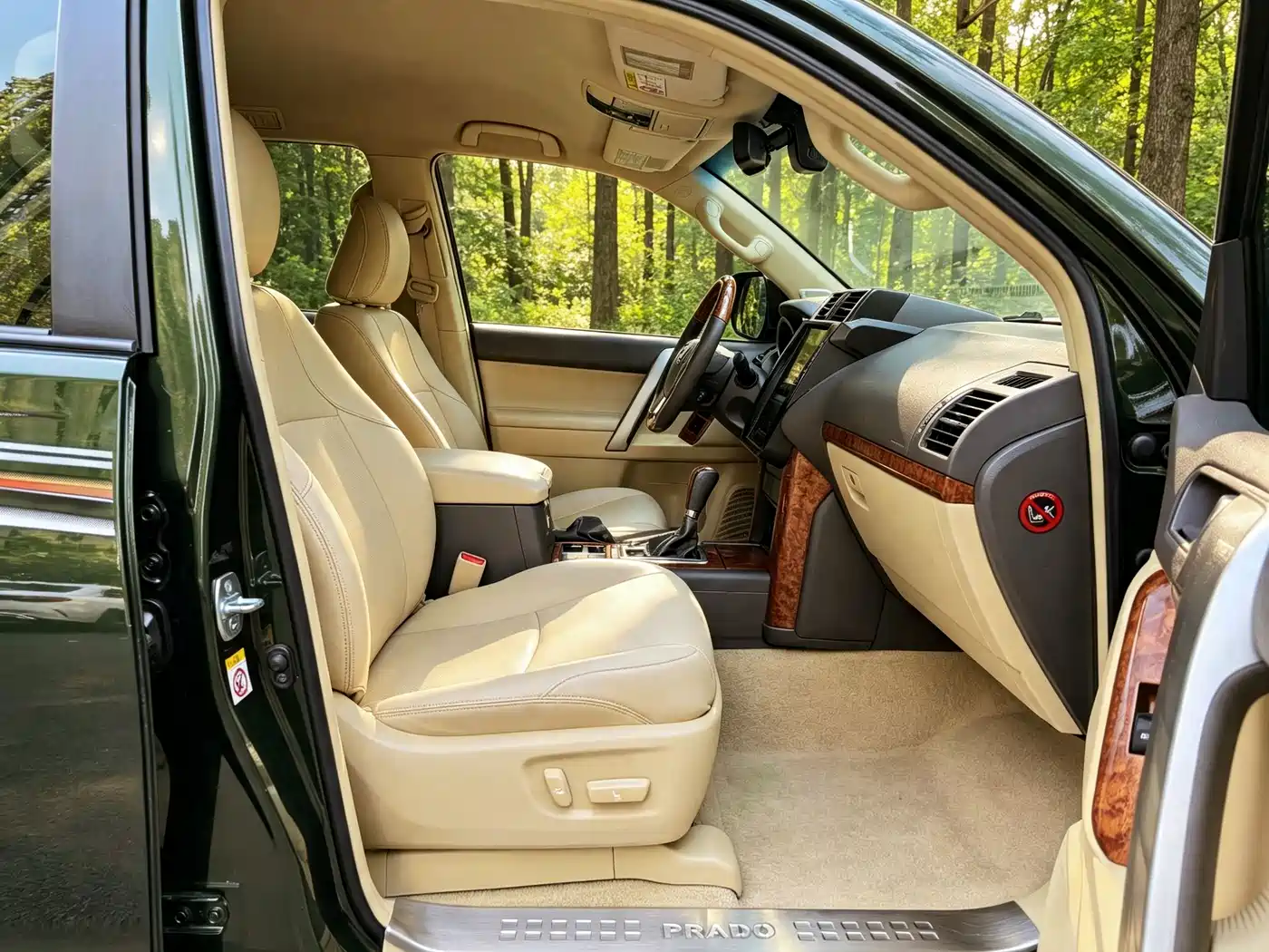 Photo 10 - Toyota Prado (Import)