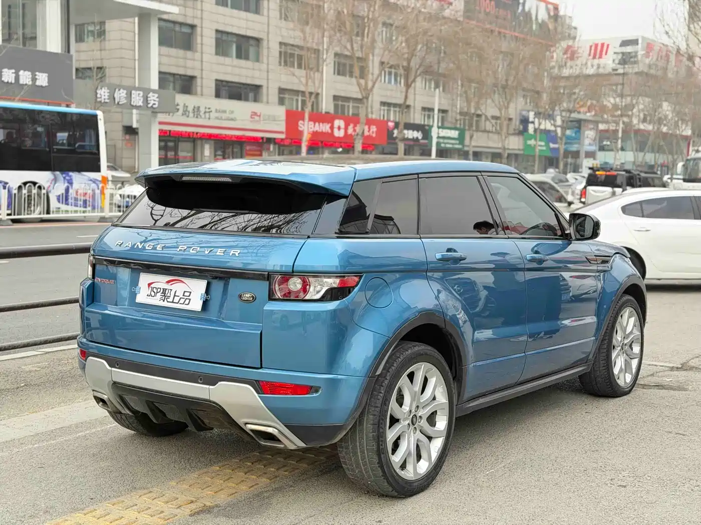 Land Rover Range Rover Evoque (Import) 2013 2.0T 5-door Dynamic Edition фото 11