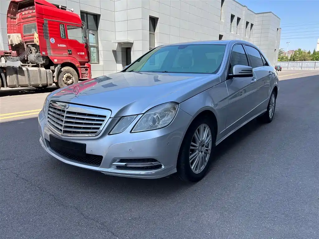 Mercedes-Benz E-Class 2013 Model E 260 L CGI Elegance