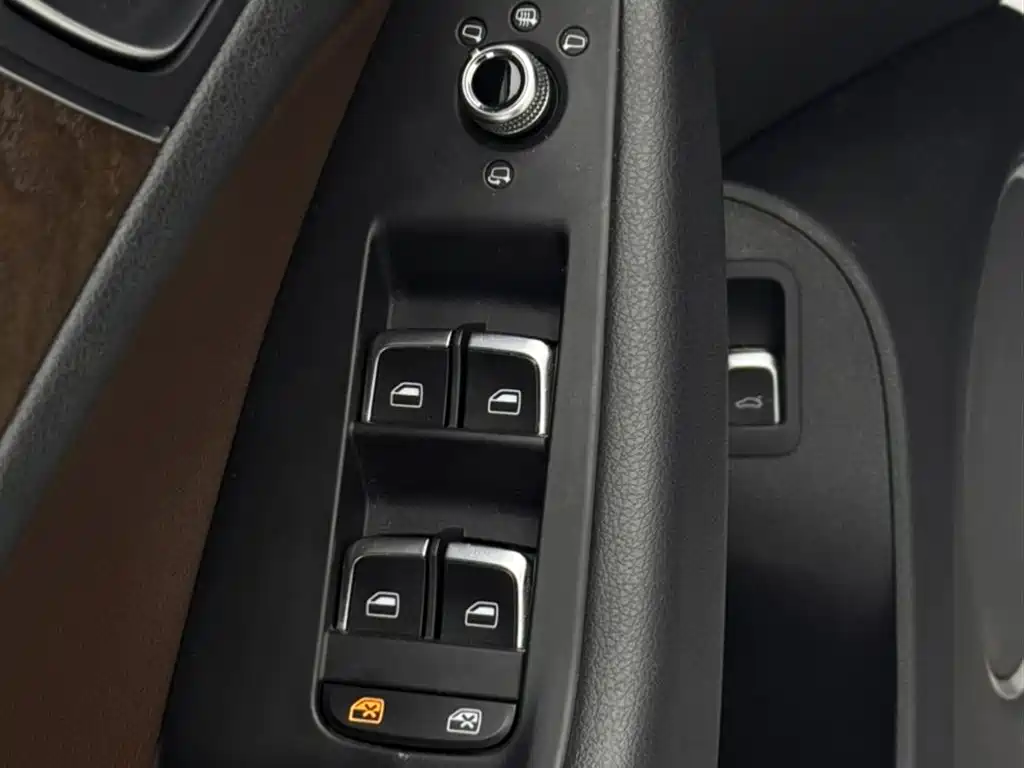 Audi Q5 2017 40 TFSI Comfort фото 14