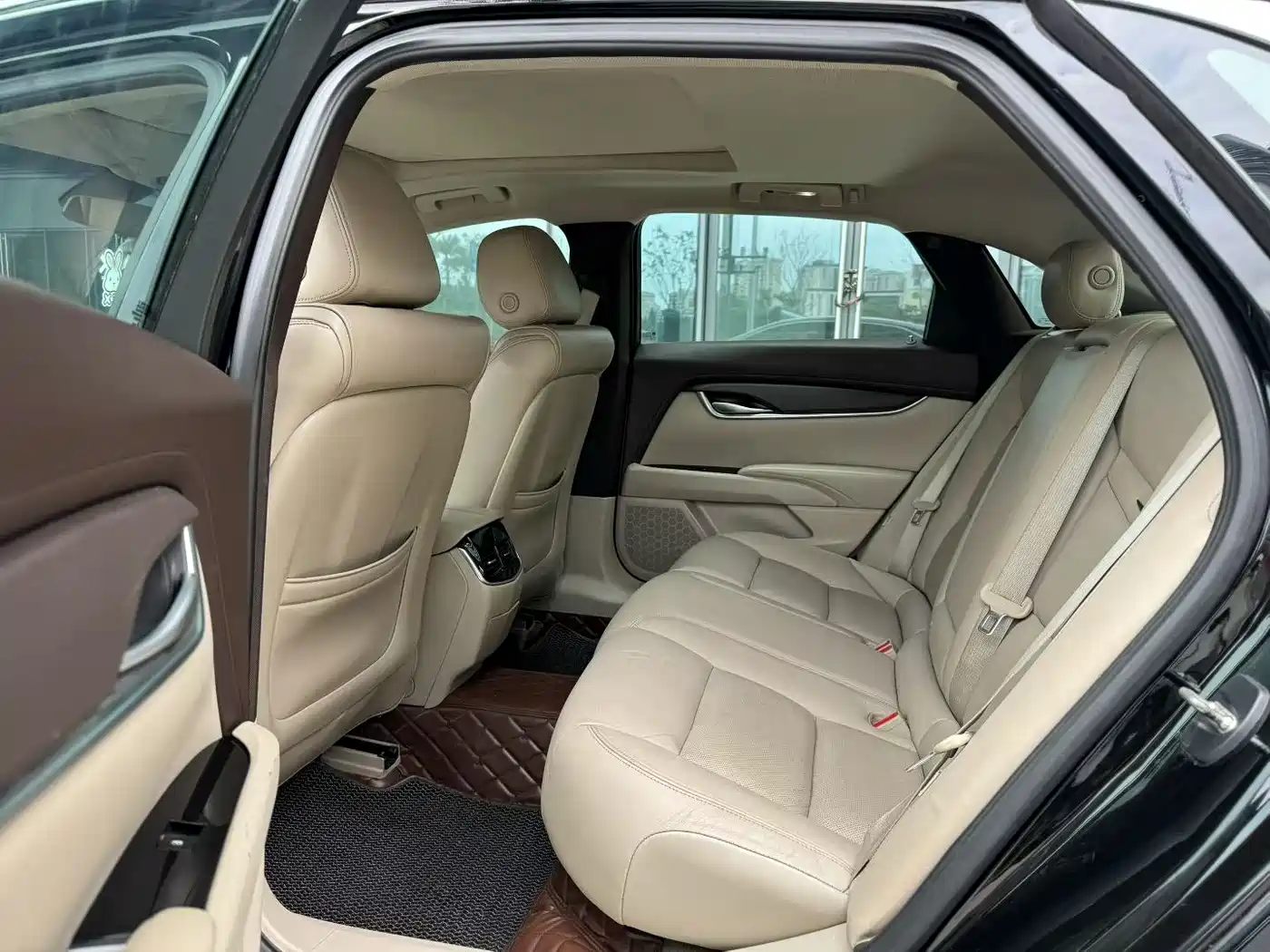 Cadillac XTS 2015 28T Luxury фото 6