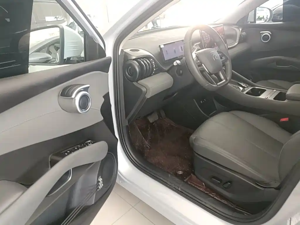 BYD Yuan PLUS 2025 2025 Smart Drive Edition 430KM Leading