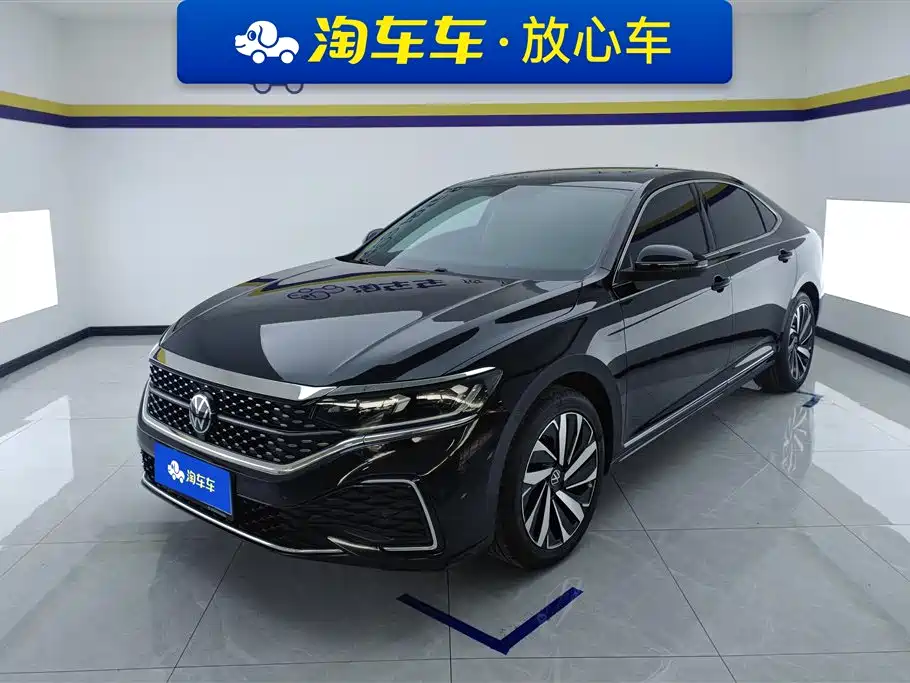 Volkswagen Passat 2023 330TSI Starlight Elite Edition
