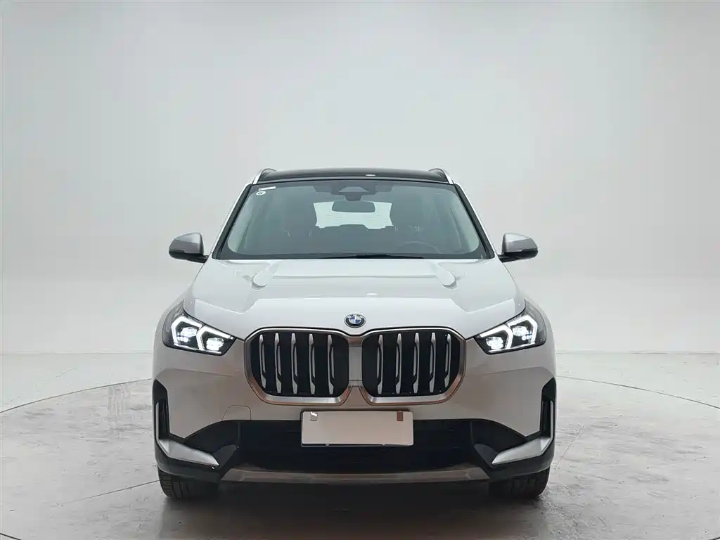 BMW X1 2023 sDrive20Li X Design Package фото 2