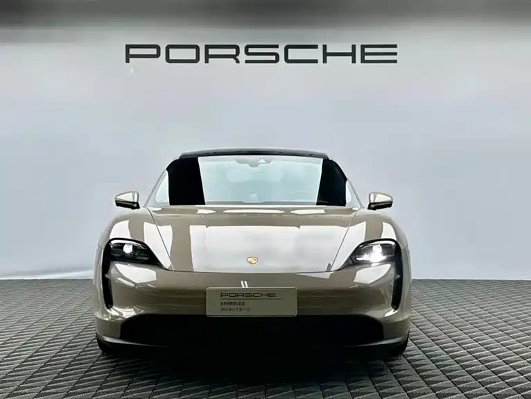 Porsche Taycan 2020 Taycan фото 2