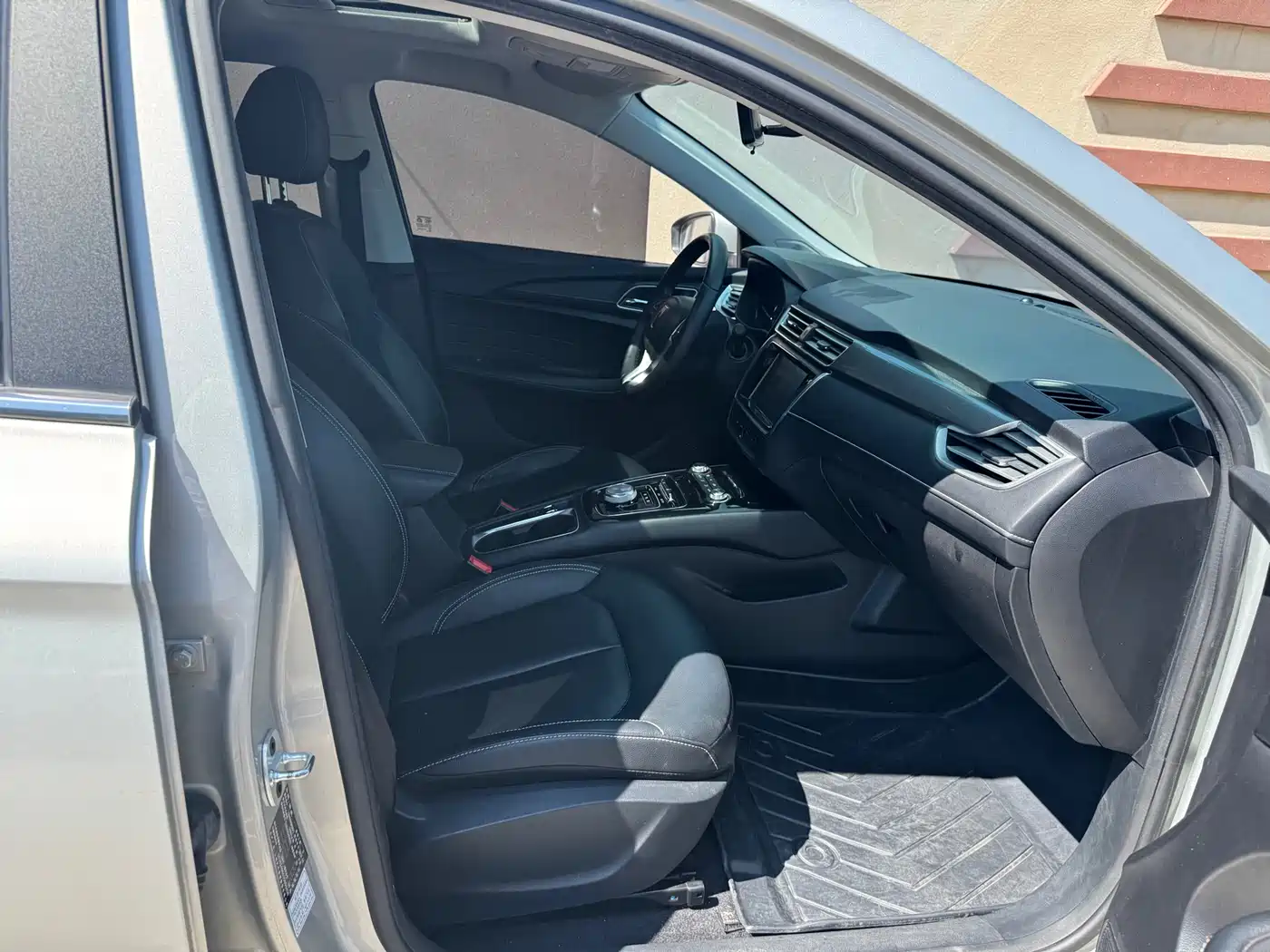 Roewe Ei5 2018 2018 Internet Flagship Edition