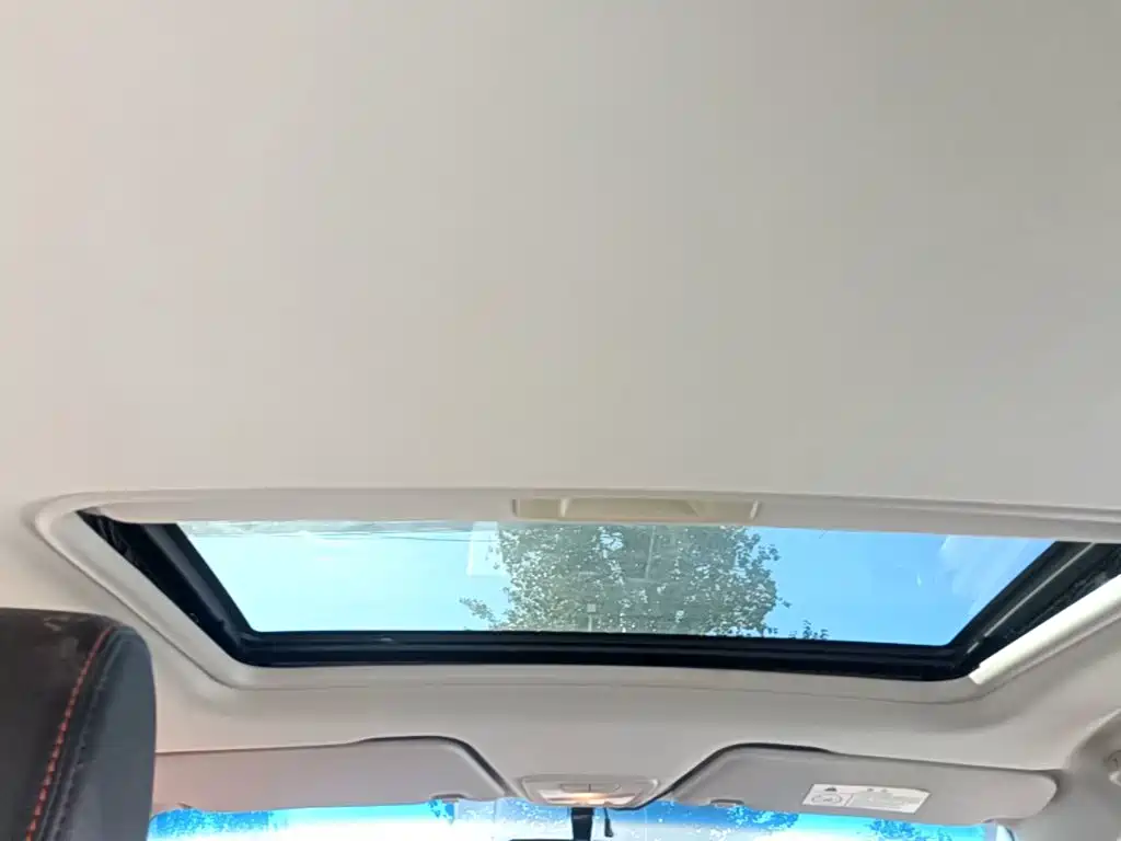 Baojun 310 2017 2016 1.2L Manual Luxury Type