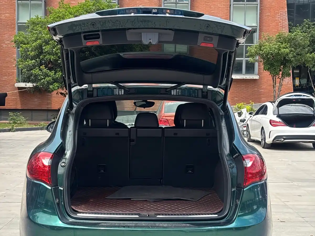 Porsche Cayenne 2011 Cayenne 3.0T фото 14