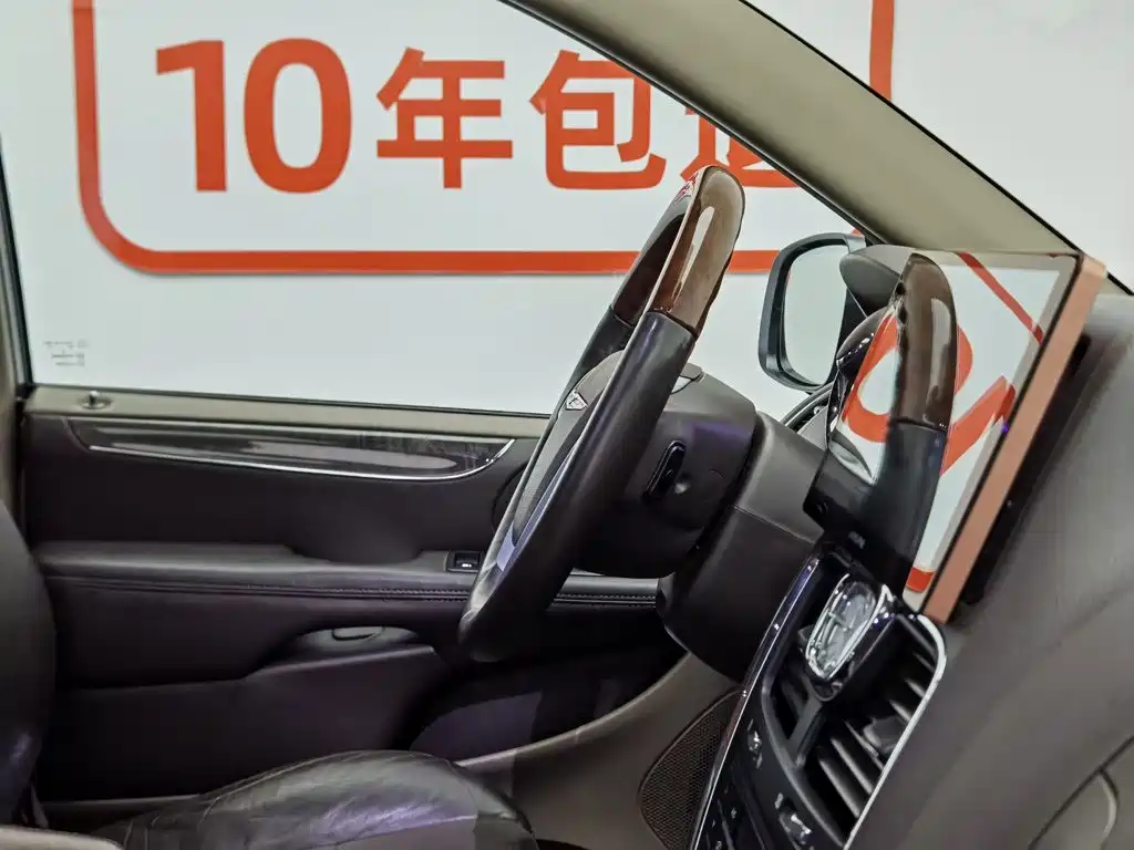 Chrysler Grand Voyager (Import) 2014 2013 3.6L Luxury Edition