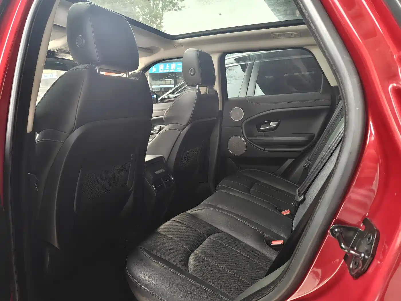 Land Rover Range Rover Evoque 2016 2.0T SE PLUS ZhiXiang фото 10