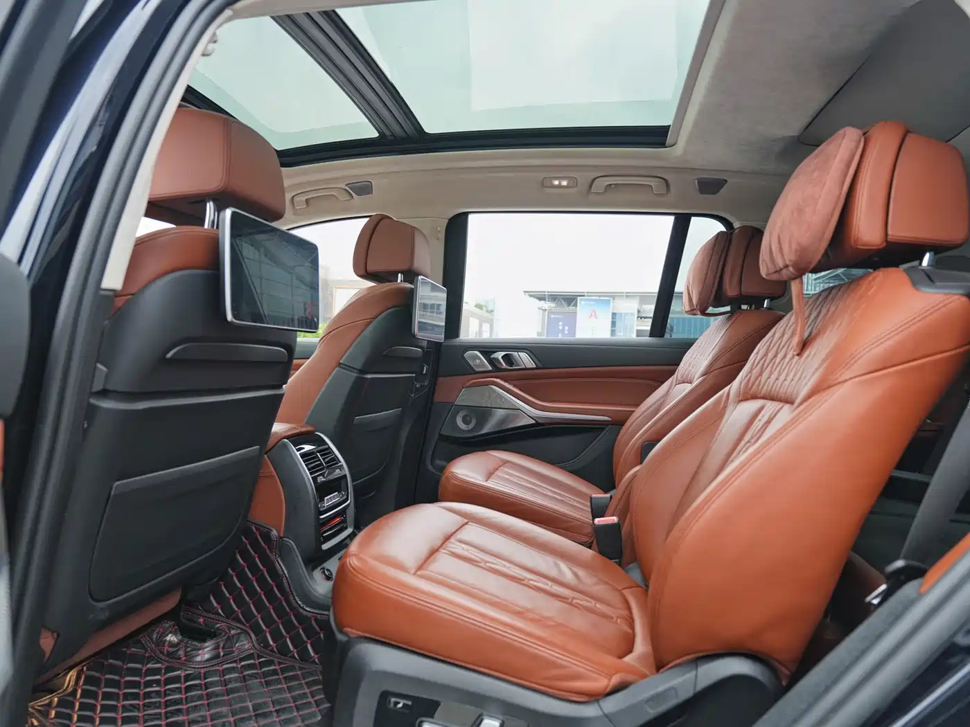 BMW X7 2021 xDrive40i Executive M Sport Package фото 13