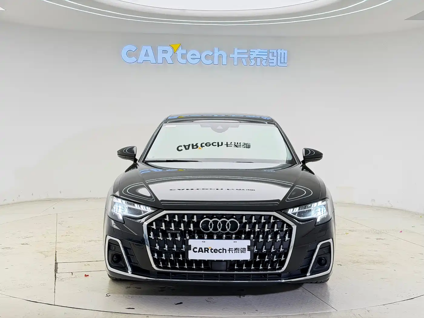 Audi A8 2024 Model A8L 50 TFSI quattro Premium Selection фото 2
