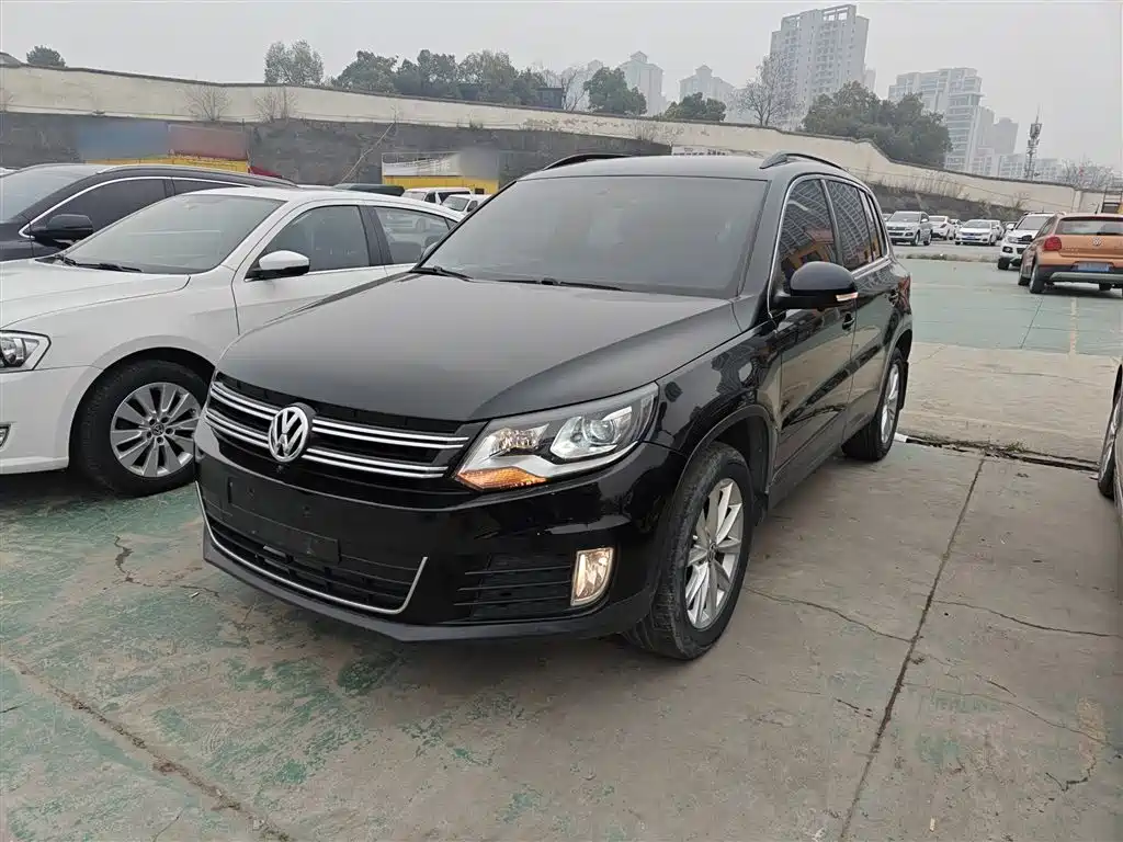 Volkswagen Tiguan 2016 280TSI Automatic 2WD Silk Road Fashion Edition фото 2