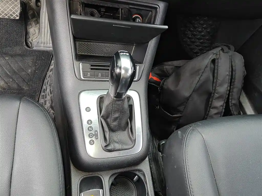 Volkswagen Tiguan 2016 280TSI Automatic 2WD Silk Road Fashion Edition фото 10