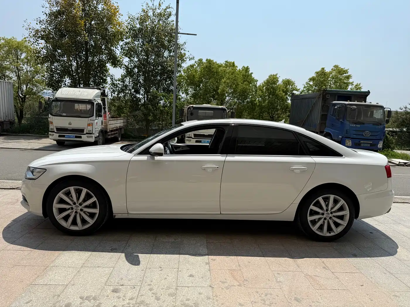 Audi A6L 2015 TFSI Millionth Anniversary Intelligent Leader Type фото 4