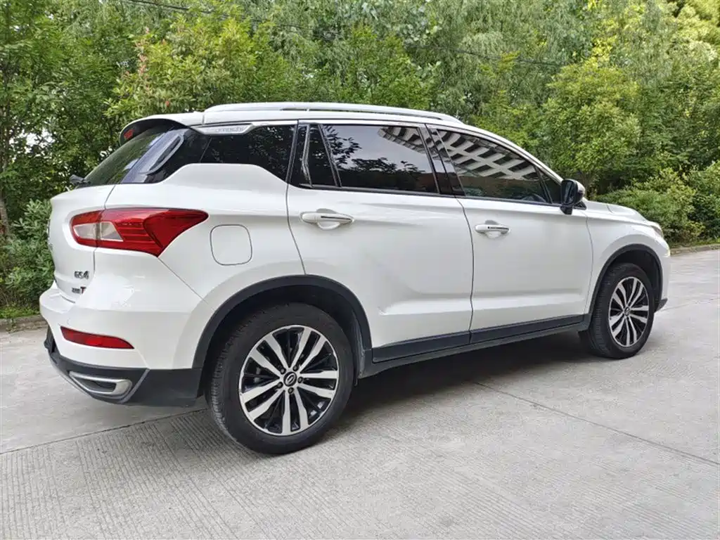 GAC Trumpchi Trumpchi GS4 2017 235T Automatic 2WD Luxury Smart Connected Edition фото 22