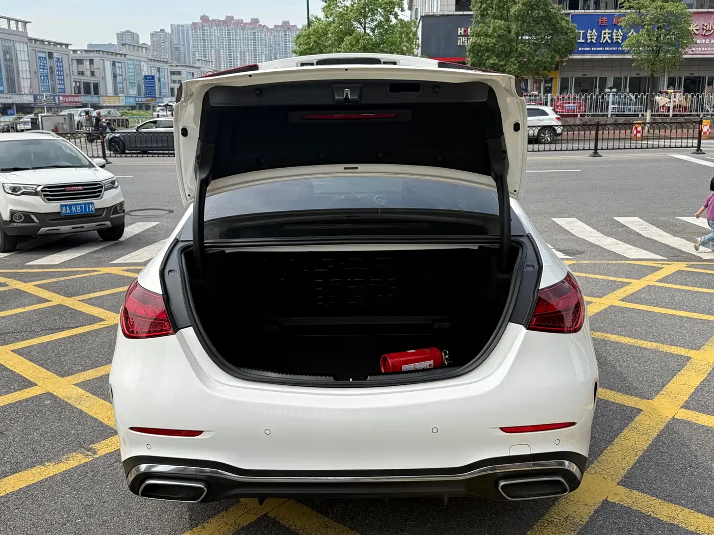 Mercedes-Benz C-Class 2023 Facelift C 260 L Sport Edition фото 15